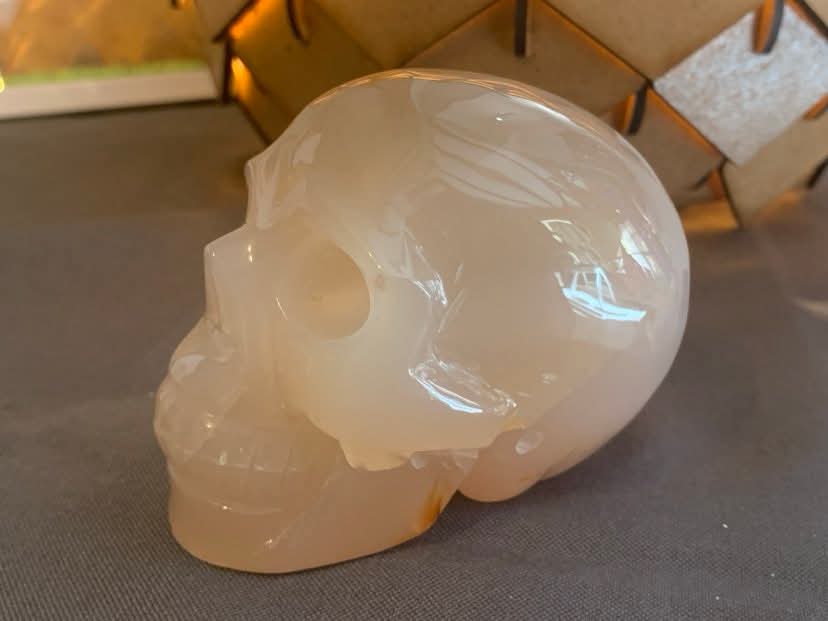 Crâne de cristal en agate
