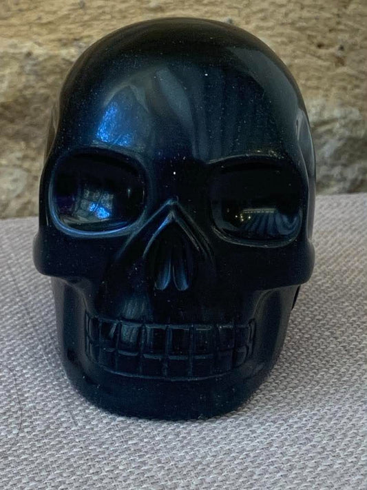 Crâne de cristal en obsidienne noire