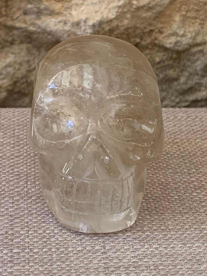 Crâne de cristal en quartz fumé