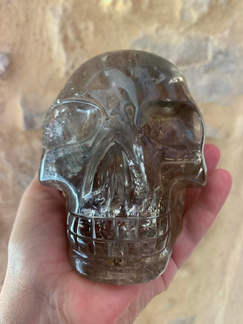 Crâne de cristal en quartz fumé