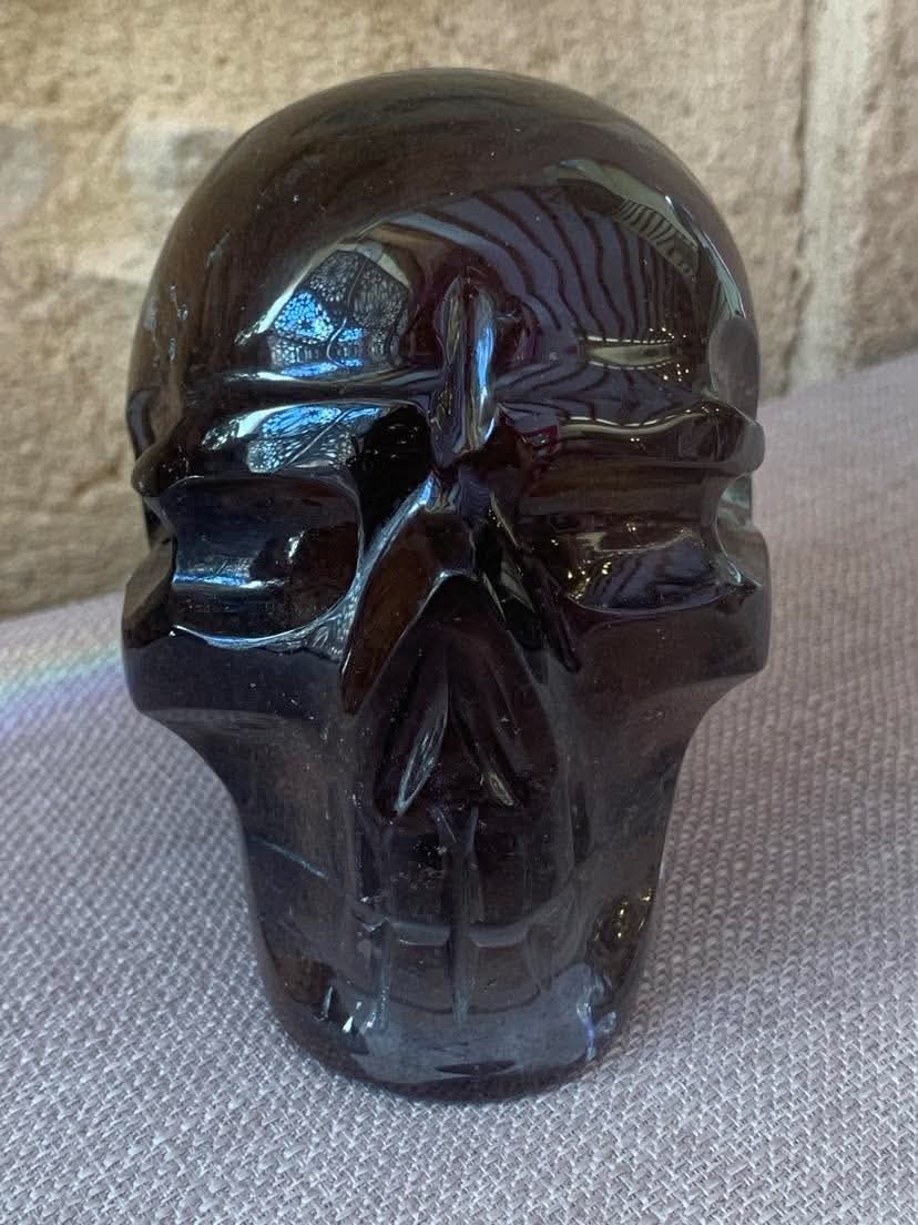 Crâne de cristal en quartz fumé