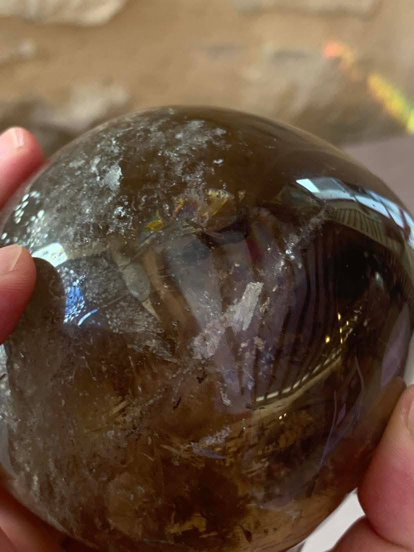 Crâne de cristal en quartz fumé