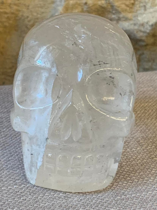 Crâne de cristal en Lodolite ou quartz chaman