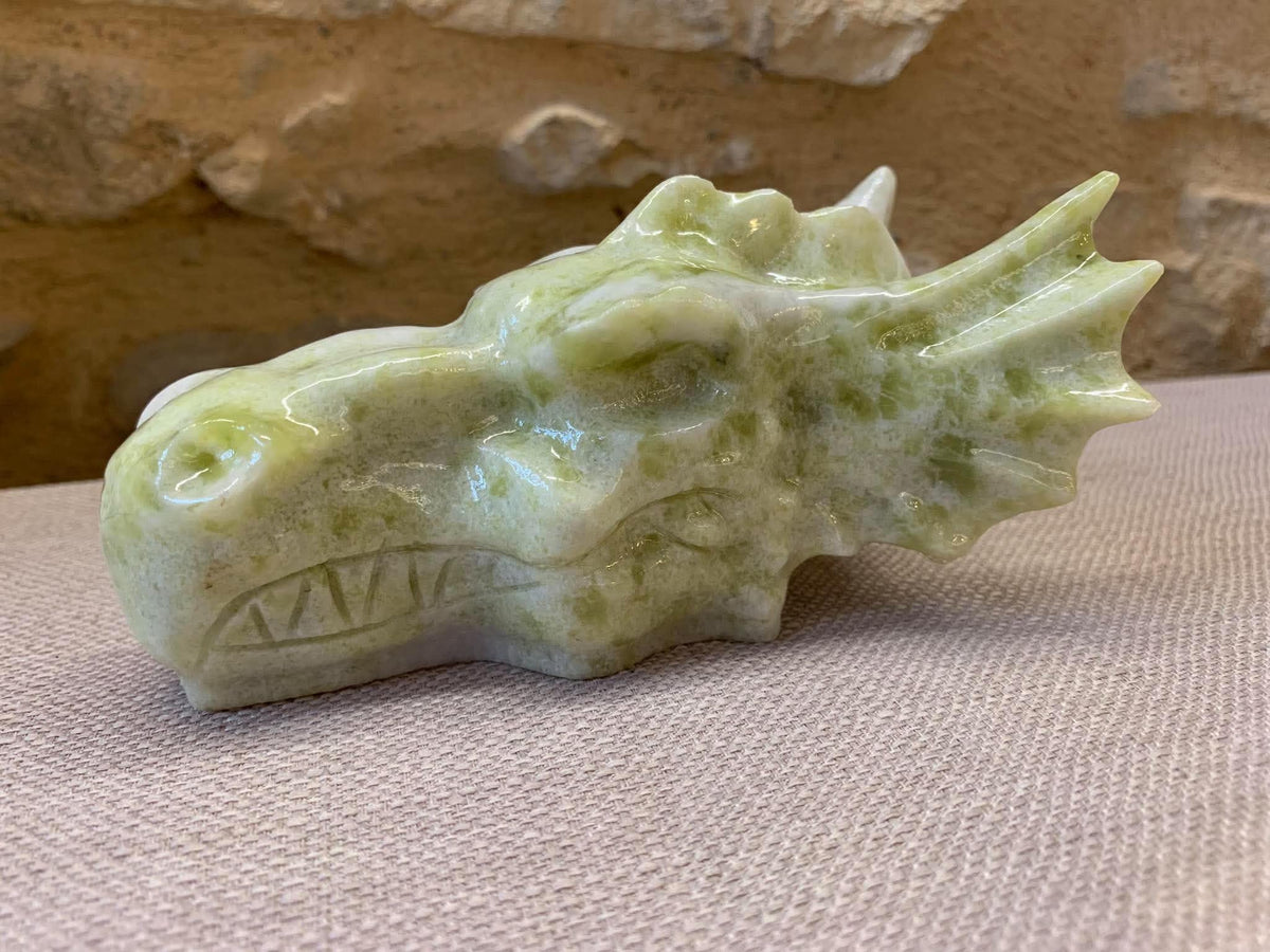 Crâne de dragon en jade. ☺️ « prix mini »