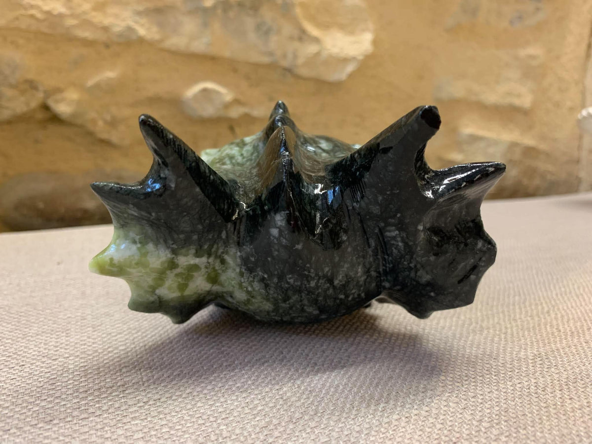 Crâne de dragon en jade vert. ☺️ « prix mini »