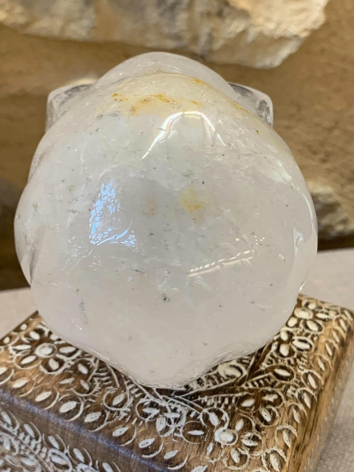 Crâne galactique en cristal de roche