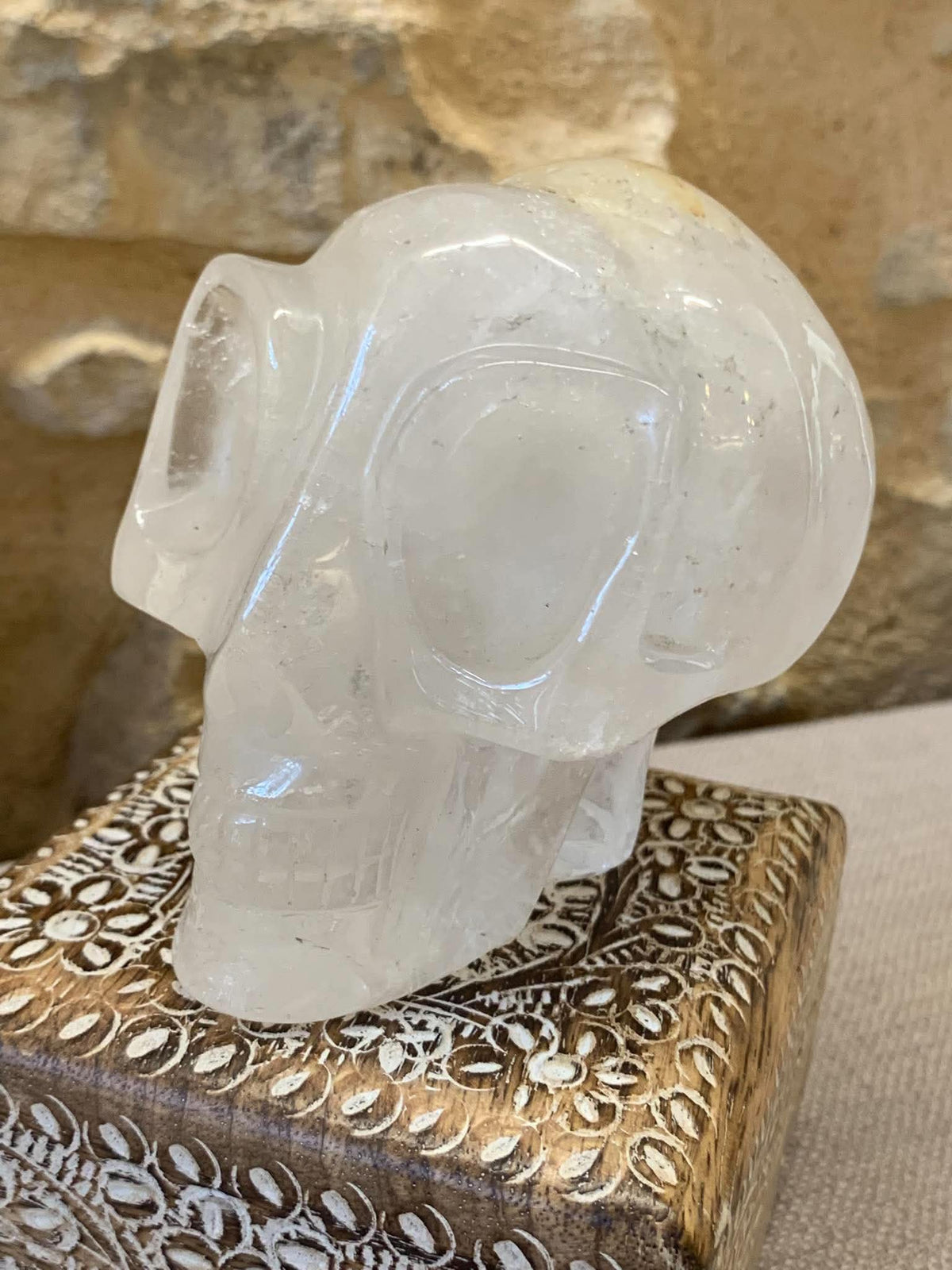 Crâne galactique en cristal de roche