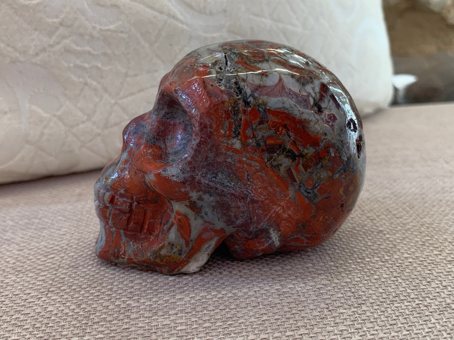Crâne agate rouge