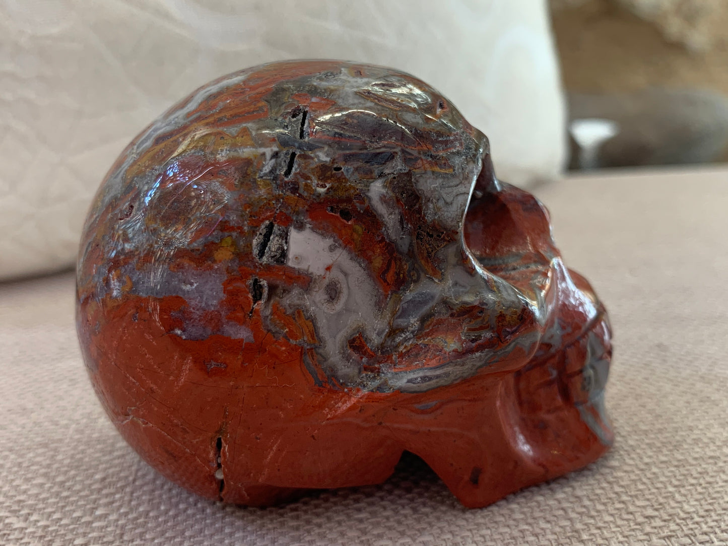 Crâne agate rouge